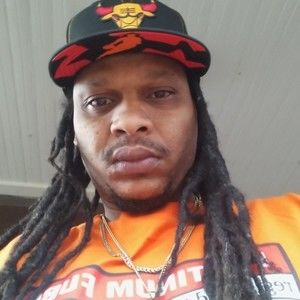 Meet your Posher, Johntelle